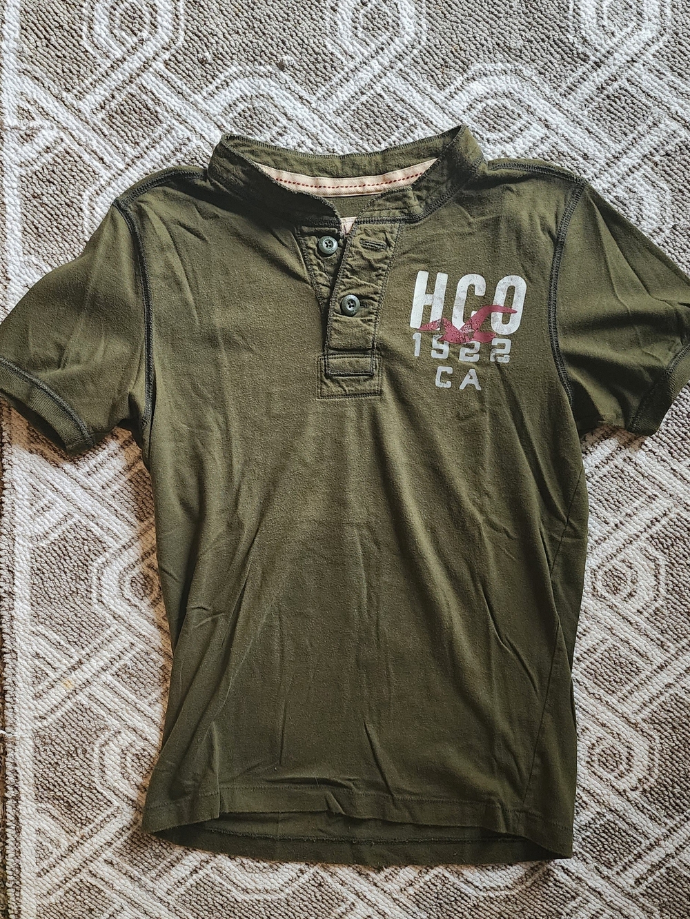 Hollister Olive Green Short-Sleeve Henley with HCO Logo